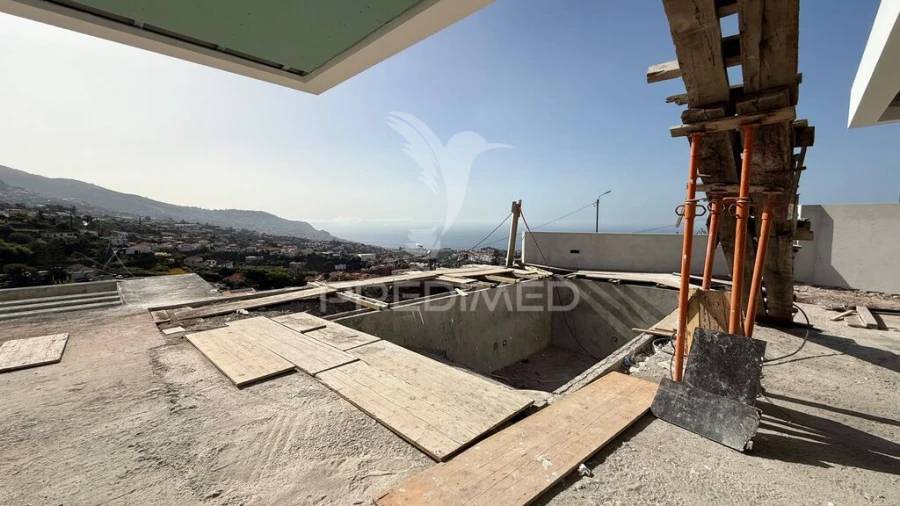 Moradia T3 para Venda em Santo Antonio Foto 14