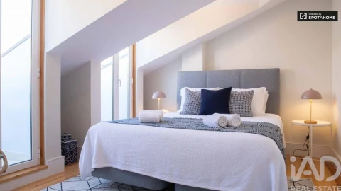 Apartamento T3 para Arrendamento em São Vicente