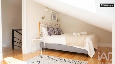 Apartamento T3 para Arrendamento em São Vicente