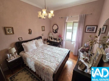 Moradia T3 para Venda em Cadaval e Pêro Moniz