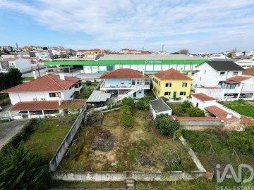 Moradia T3 para Venda em Cadaval e Pêro Moniz