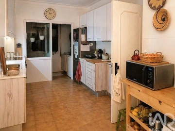 Apartamento T4 para Venda em Anta e Guetim