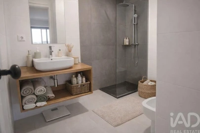 Apartamento T4 para Venda em Anta e Guetim