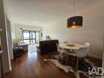 Apartamento T4 para Venda em Anta e Guetim