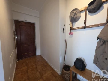 Apartamento T4 para Venda em Anta e Guetim