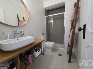 Apartamento T4 para Venda em Anta e Guetim