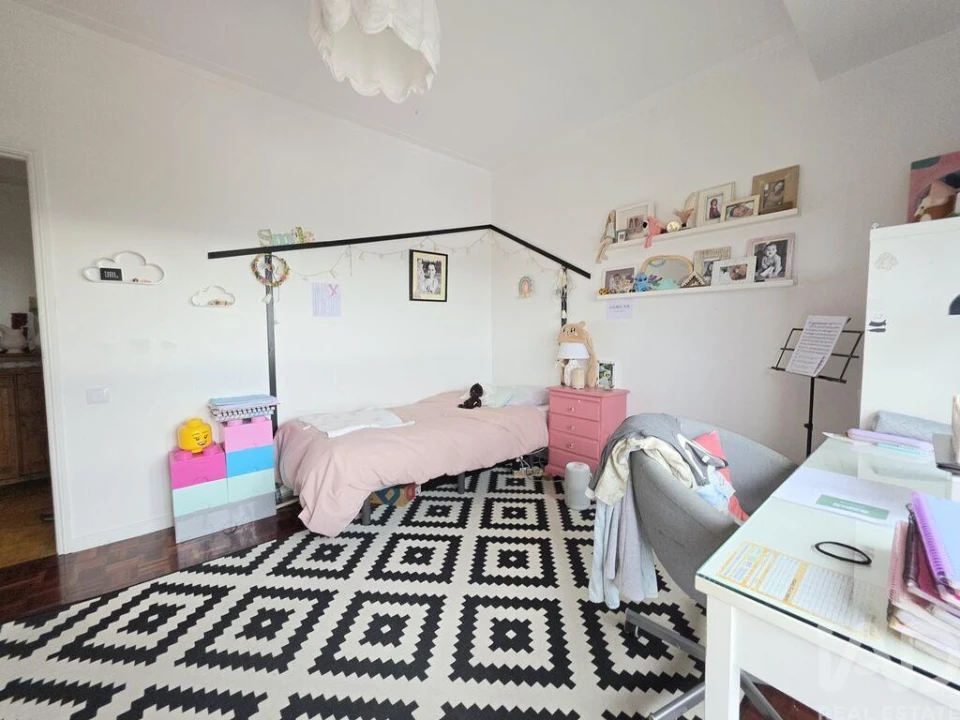 Apartamento T4 para Venda em Anta e Guetim Foto 18