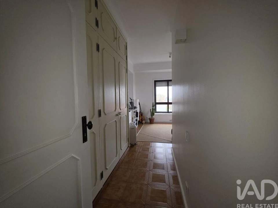 Apartamento T4 para Venda em Anta e Guetim Foto 31