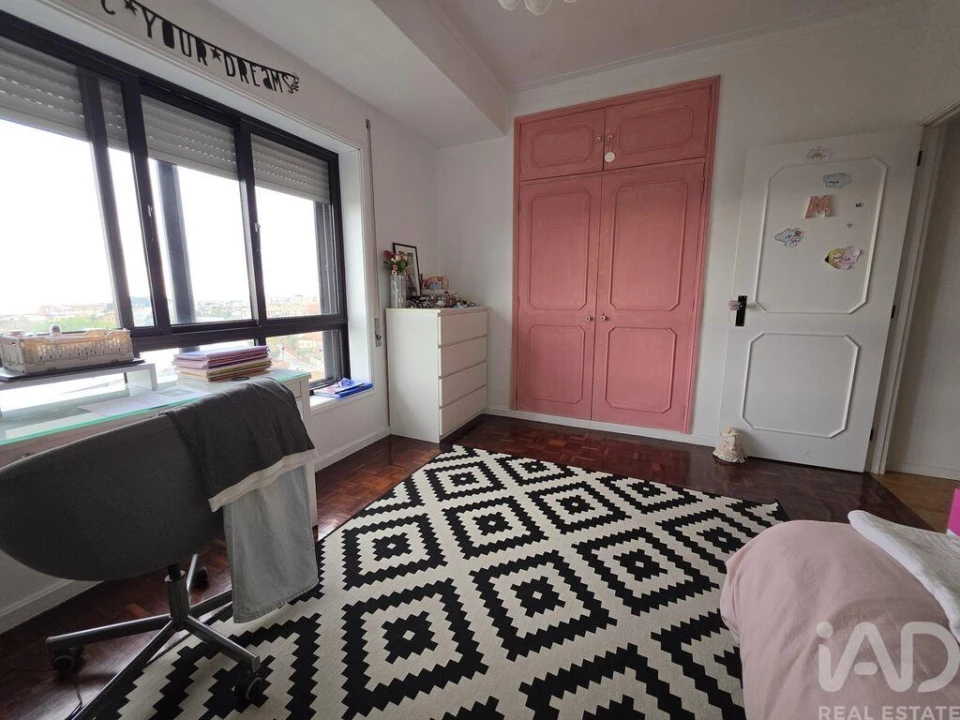 Apartamento T4 para Venda em Anta e Guetim Foto 17