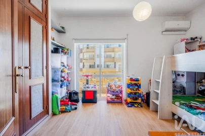 Apartamento T2 para Venda em Lagos (São Sebastião e Santa Maria)