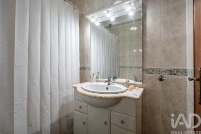 Apartamento T2 para Venda em Lagos (São Sebastião e Santa Maria)