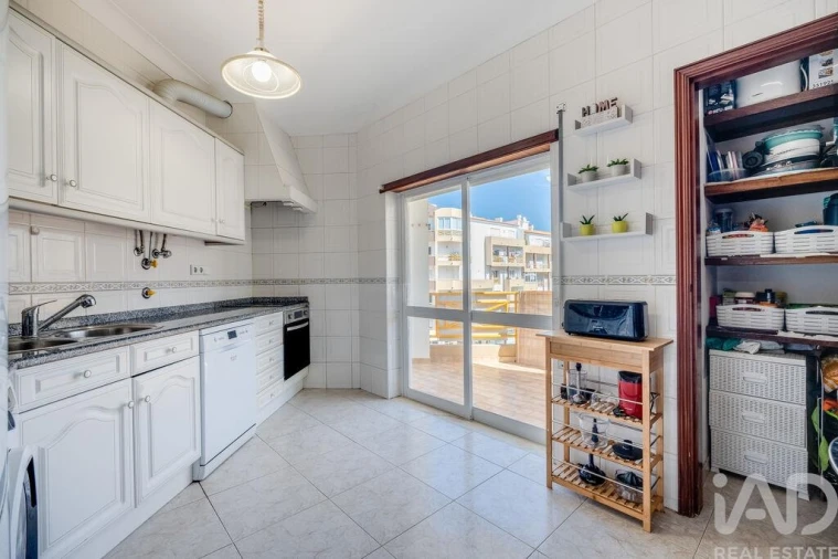 Apartamento T2 para Venda em Lagos (São Sebastião e Santa Maria) Foto 6