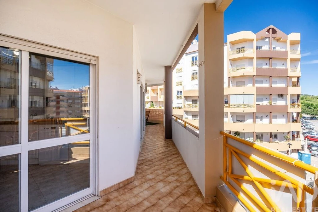 Apartamento T2 para Venda em Lagos (São Sebastião e Santa Maria) Foto 4