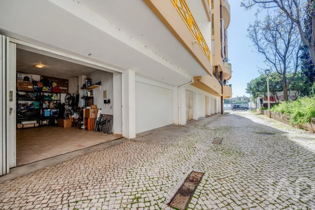 Apartamento T2 para Venda em Lagos (São Sebastião e Santa Maria) Foto 3
