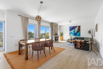 Apartamento T3 para Venda em A dos Cunhados e Maceira