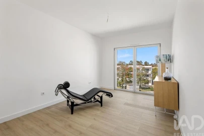 Apartamento T3 para Venda em A dos Cunhados e Maceira