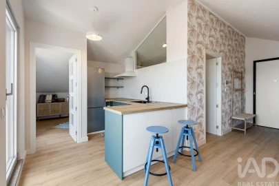 Apartamento T3 para Venda em A dos Cunhados e Maceira