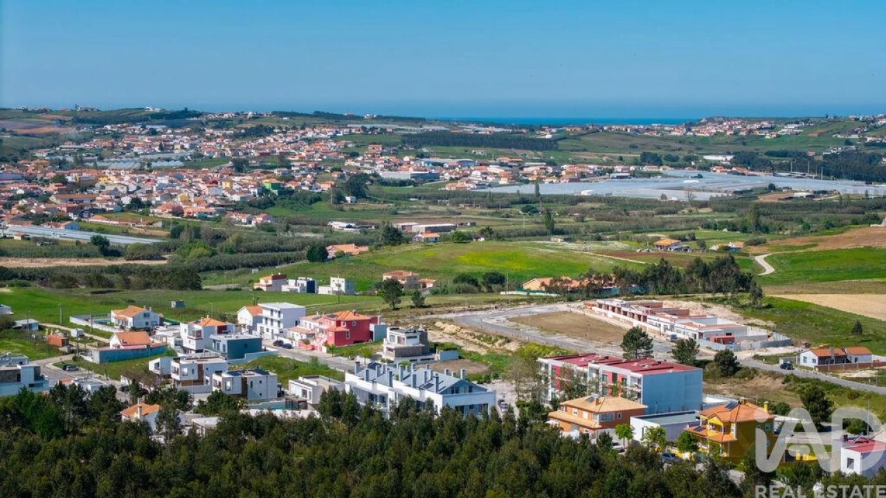 Apartamento T3 para Venda em A dos Cunhados e Maceira Foto 3