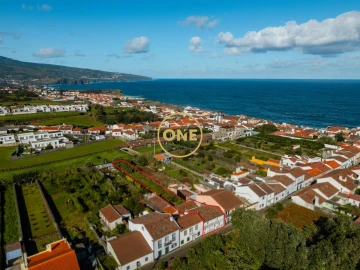 Moradia T2 para Venda em Fenais da Luz