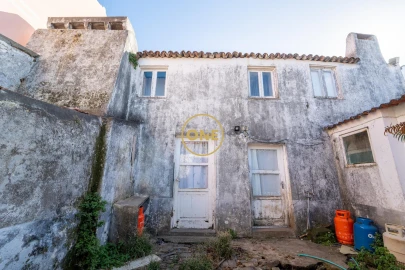 Moradia T2 para Venda em Fenais da Luz