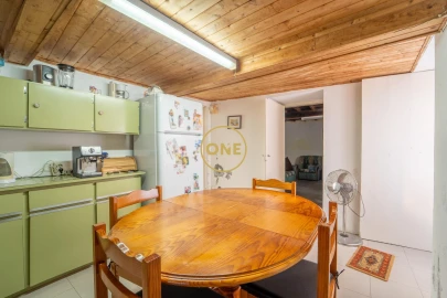 Moradia T2 para Venda em Fenais da Luz