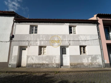 Moradia T2 para Venda em Fenais da Luz