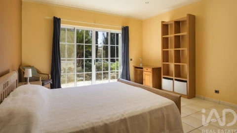 Moradia T4 para Venda em Alvor