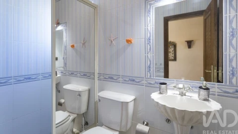 Moradia T4 para Venda em Alvor