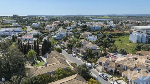 Moradia T4 para Venda em Alvor