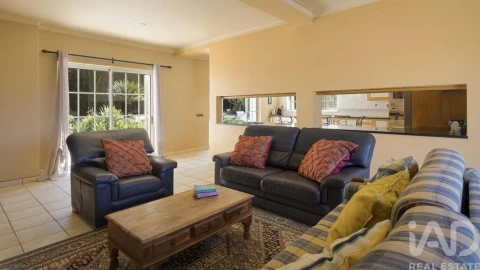 Moradia T4 para Venda em Alvor