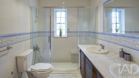 Moradia T4 para Venda em Alvor