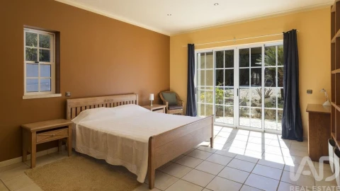 Moradia T4 para Venda em Alvor