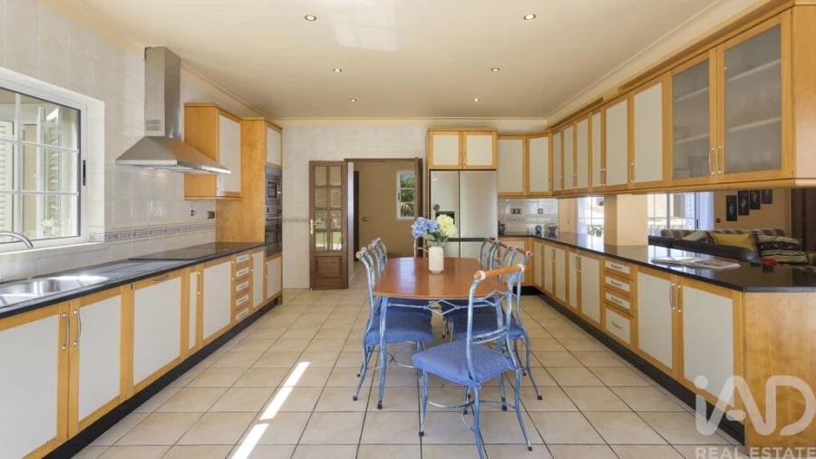 Moradia T4 para Venda em Alvor Foto 9