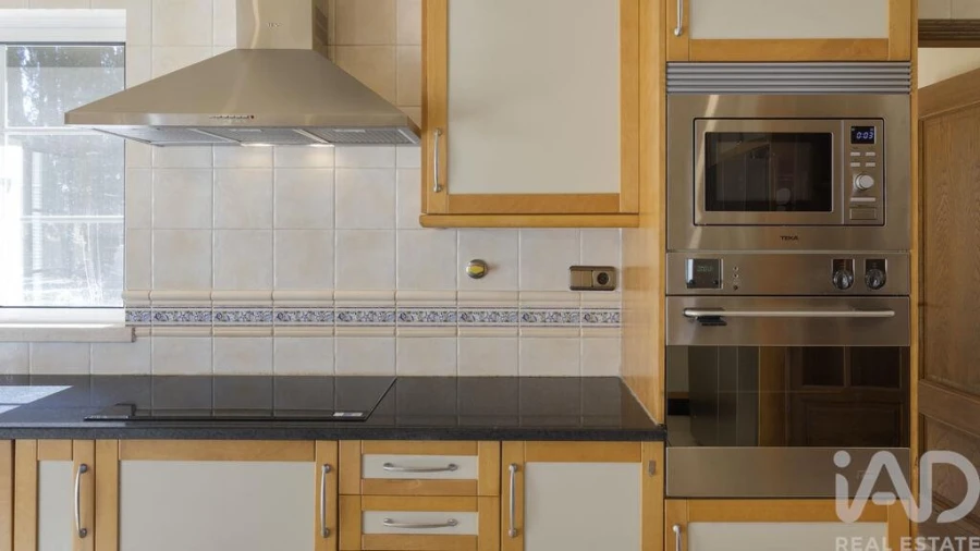 Moradia T4 para Venda em Alvor Foto 12