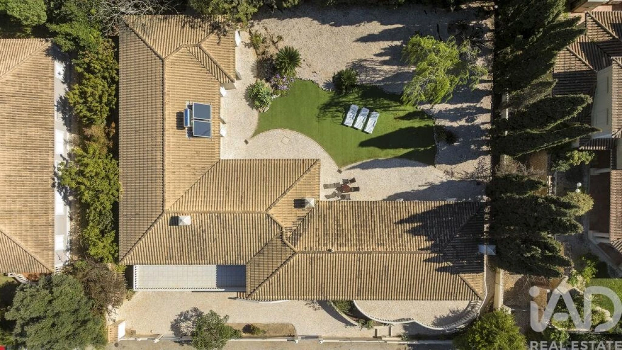 Moradia T4 para Venda em Alvor Foto 34