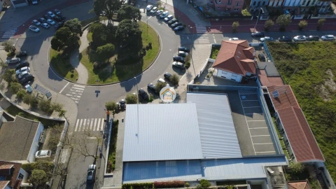 Negócio para Venda em Arcozelo