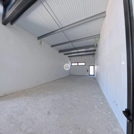 Negócio para Venda em Arcozelo