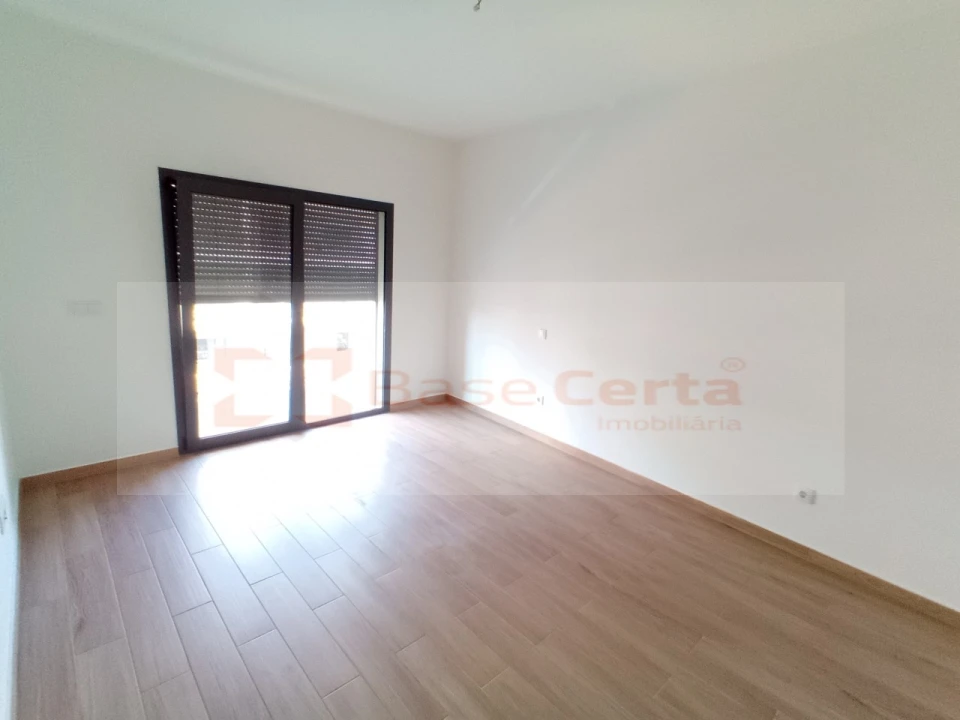 Apartamento T3 para Venda em Corroios Foto 20