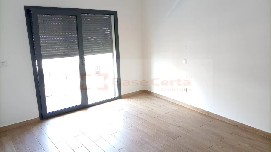 Apartamento T3 para Venda em Corroios Foto 18