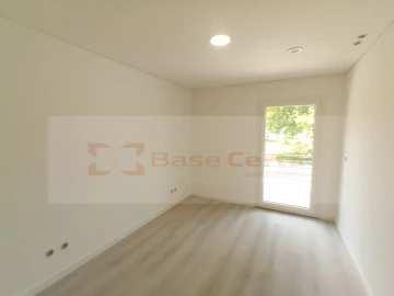 Apartamento T3 para Venda em Vialonga
