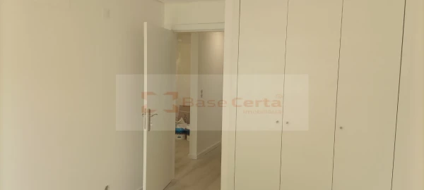 Apartamento T3 para Venda em Vialonga