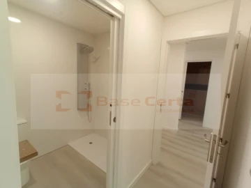 Apartamento T3 para Venda em Vialonga