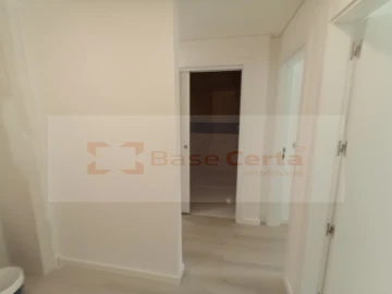 Apartamento T3 para Venda em Vialonga