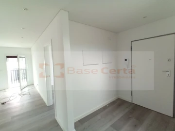 Moradia T4 para Venda em Corroios