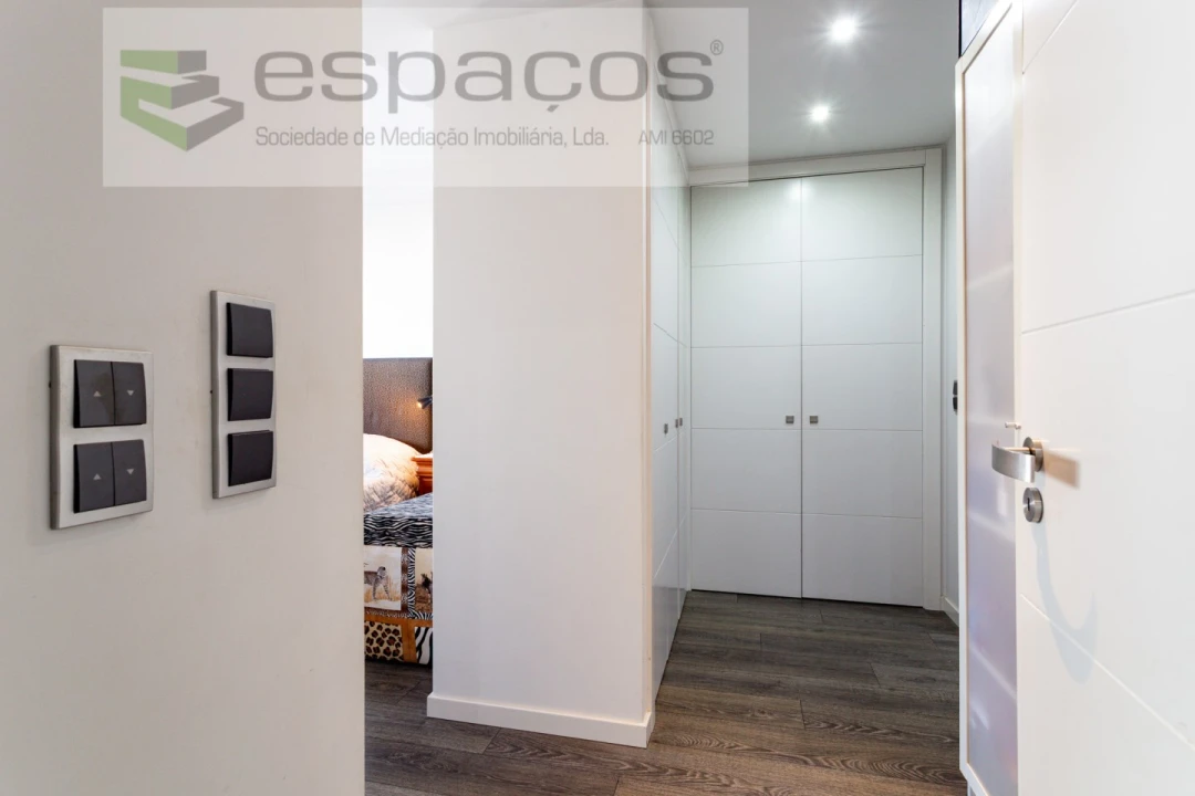 Apartamento T4 para Venda em Santa Iria de Azoia, São João da Talha e Bobadela Foto 39