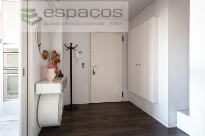 Apartamento T4 para Venda em Santa Iria de Azoia, São João da Talha e Bobadela