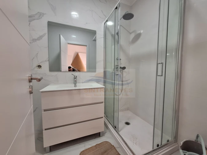 Apartamento T2 para Venda em Falagueira-Venda Nova Foto 8