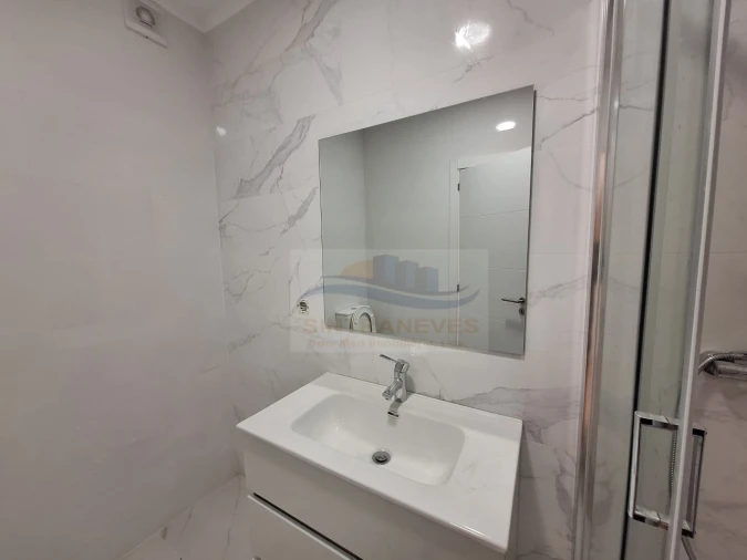 Apartamento T2 para Venda em Falagueira-Venda Nova Foto 9