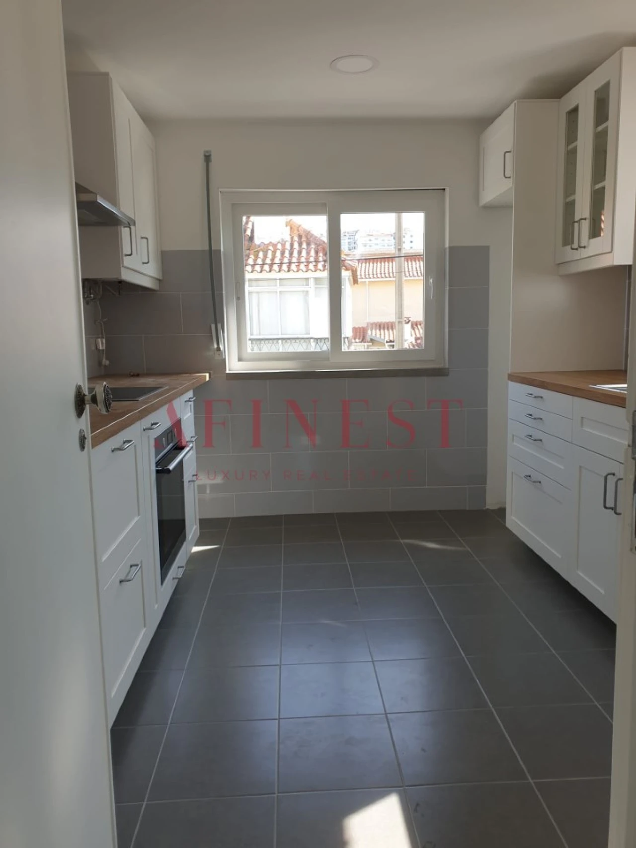 Apartamento T2 para Venda em Carcavelos e Parede Foto 12