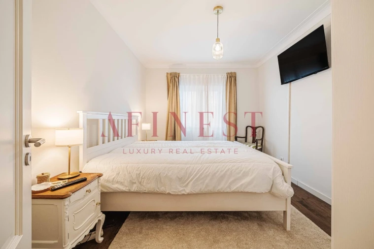 Apartamento T2 para Venda em Carcavelos e Parede Foto 30